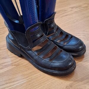 Giraudon New York Strap Boot Black Leather Shoes Size 8.5 Handmade in Portugal